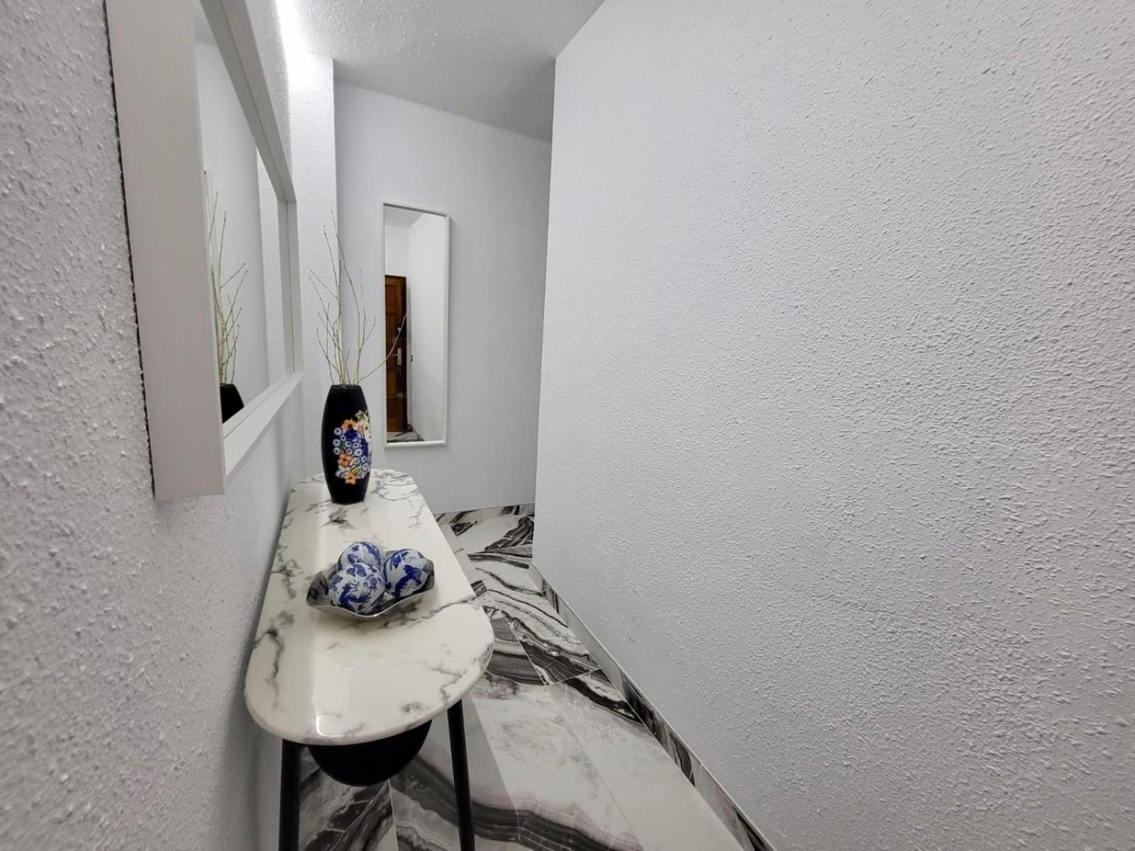 2 Bedrooms Flat + Balcony + Parking At Las Canteras Beach Las Palmas de Gran Canaria Extérieur photo