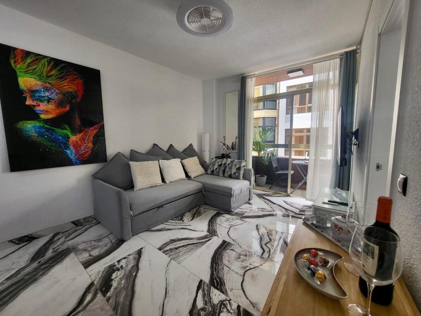 2 Bedrooms Flat + Balcony + Parking At Las Canteras Beach Las Palmas de Gran Canaria Extérieur photo