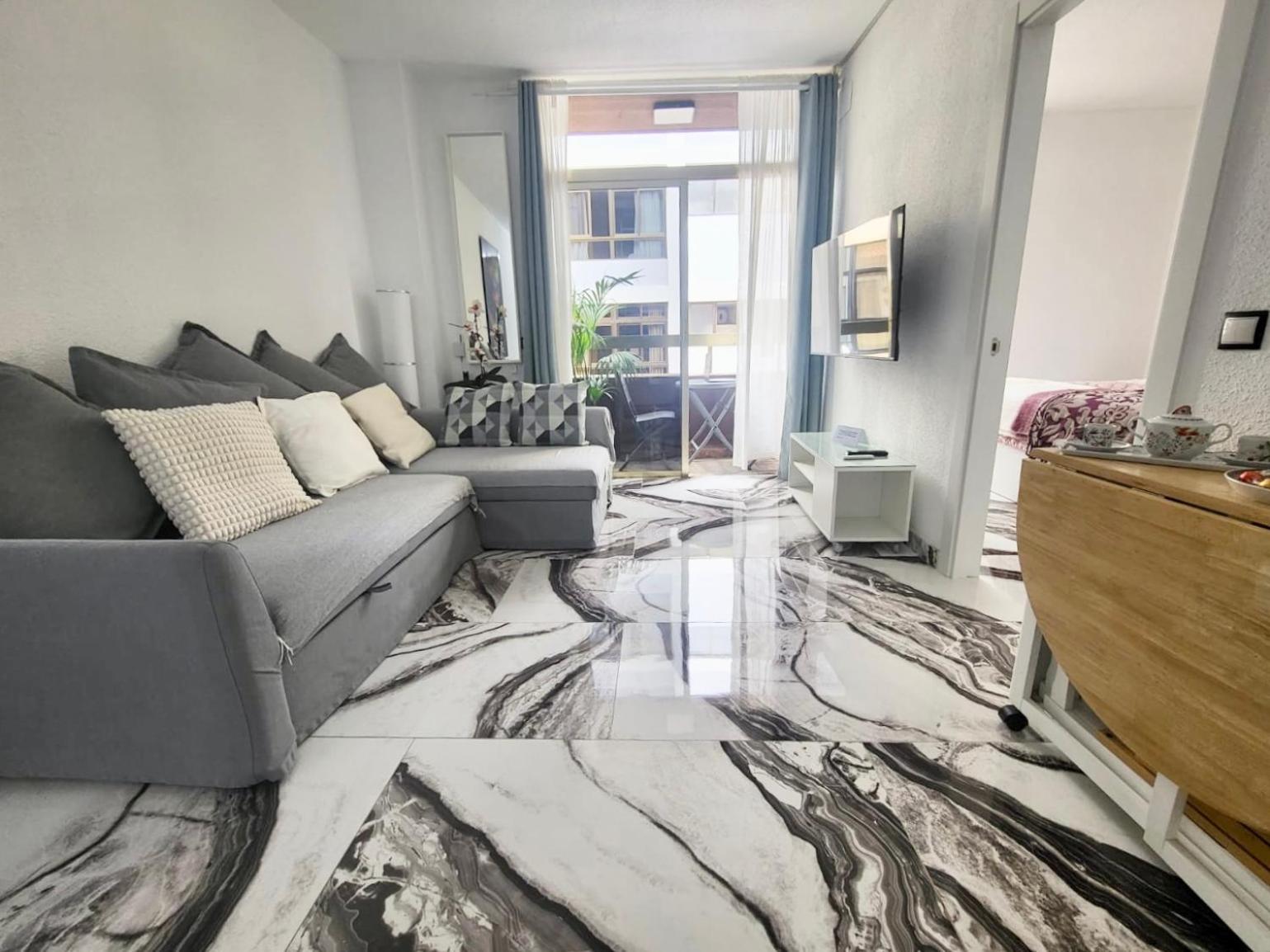2 Bedrooms Flat + Balcony + Parking At Las Canteras Beach Las Palmas de Gran Canaria Extérieur photo